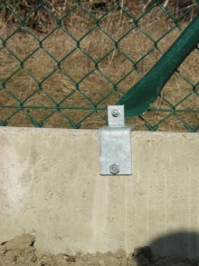 Držák vzpěry CREMA na podhrabovou desku pozink _1.jpg